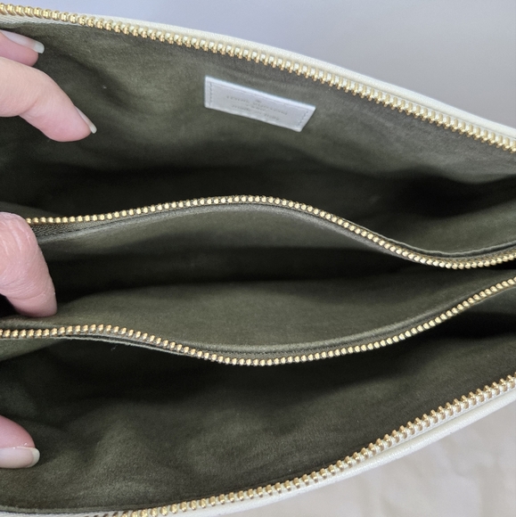 Louis Vuitton Coussin PM Cream - Picture 14 of 17